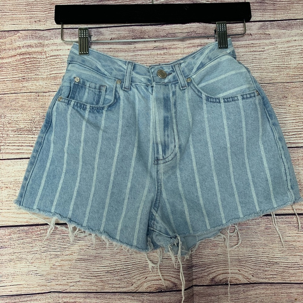 stradivarius shorts 02